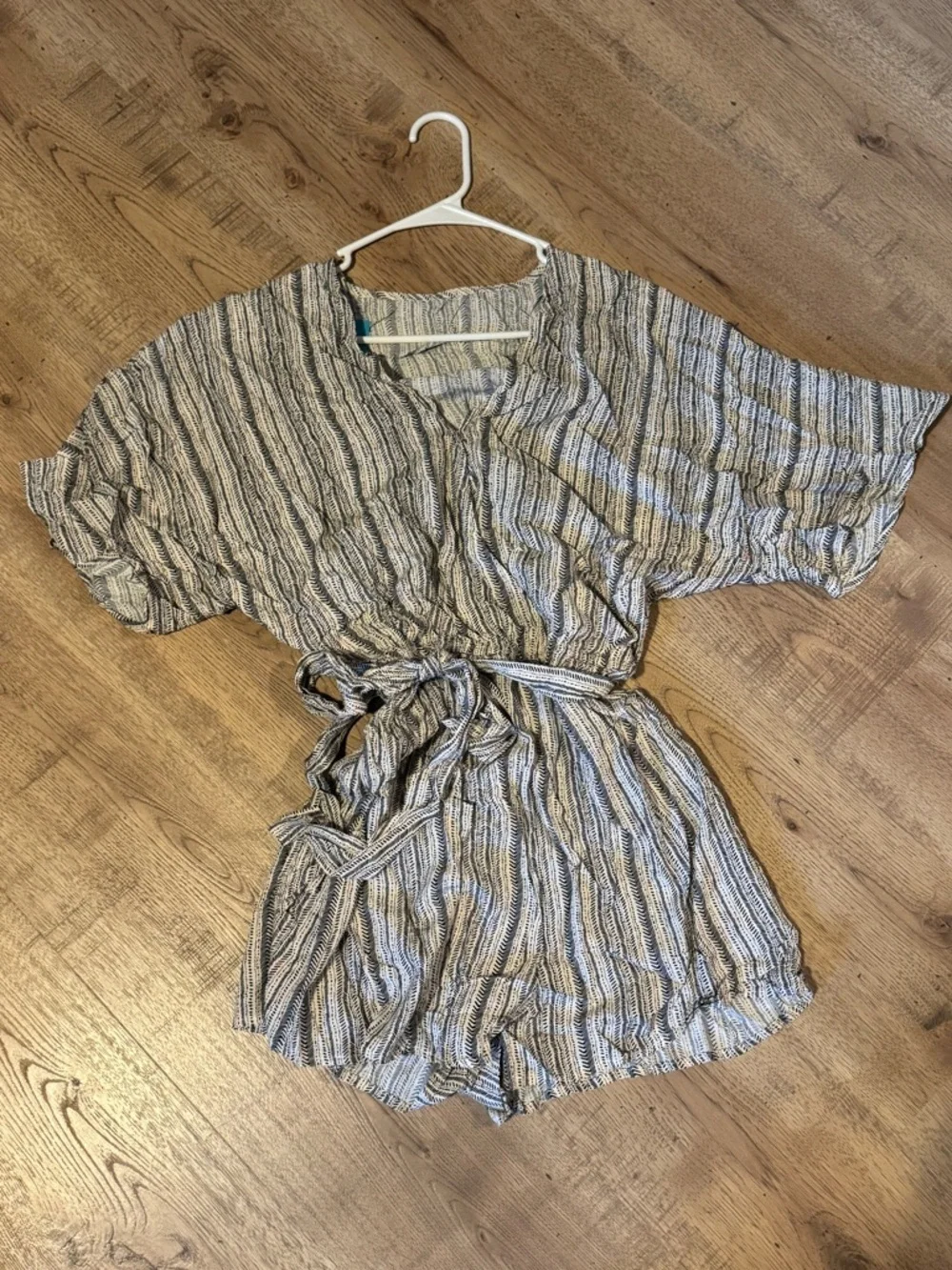 Cupshe Boho Stripe Romper Cover Up Tie Waist NWT Small